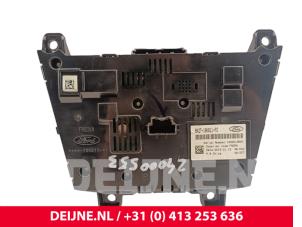 Ford Transit Radio control panel O319790 photo 2
