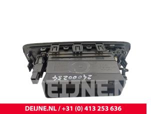 Volvo V60 Dashboard vent O319930 photo 3