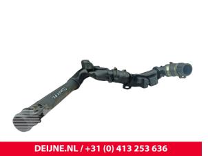 Peugeot Expert Intercooler Rohr O319932 foto 2