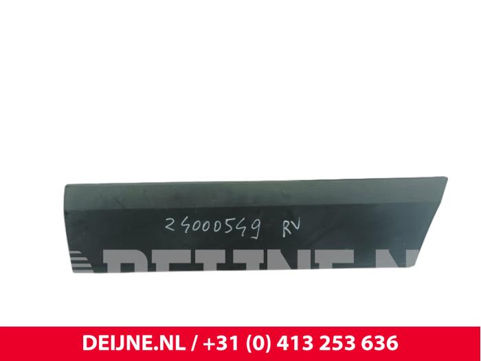 Mercedes Sprinter Zierleiste O319937