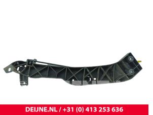Citroen Berlingo Koplampframe links O319967 foto 2