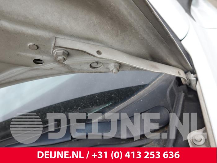 Volvo C70 Motorhaube Scharnier O320185