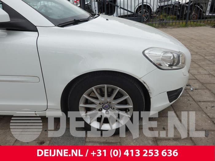 Volvo C70 Kotflügel rechts vorne O320245