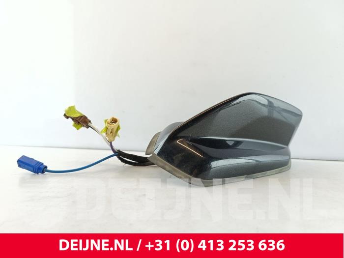 Lynk & Co 01 Antenna O320275