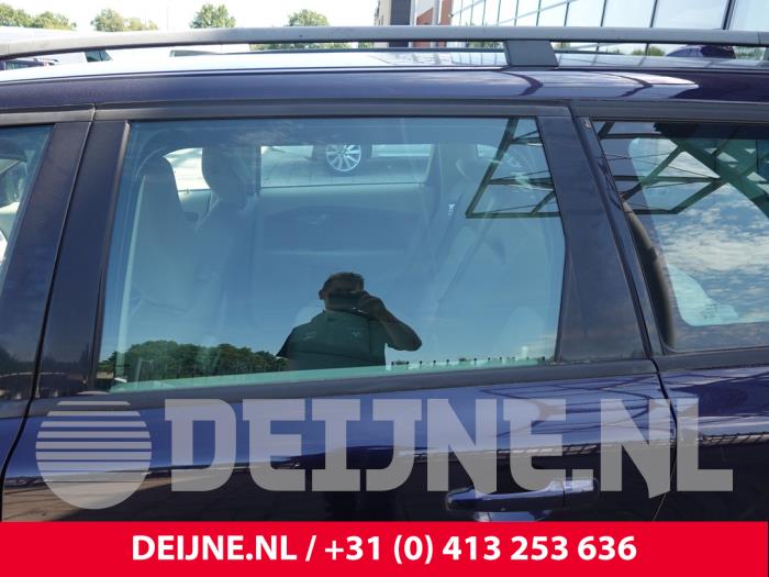 Volvo V70 Portierruit 4Deurs links-achter O320701