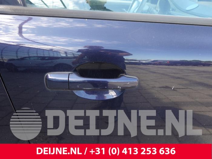 Volvo V70 Portiergreep 4Deurs rechts-voor O320716