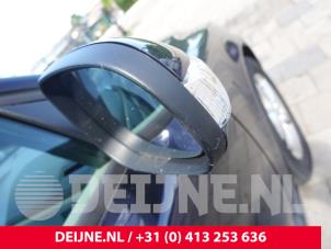 Volvo V70 Wing mirror, right O320596 photo 2