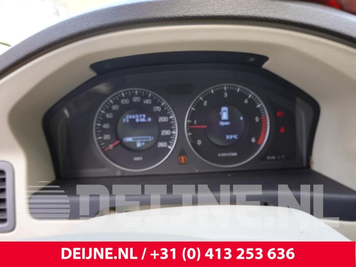 Volvo V70 Kilometerteller KM O320622