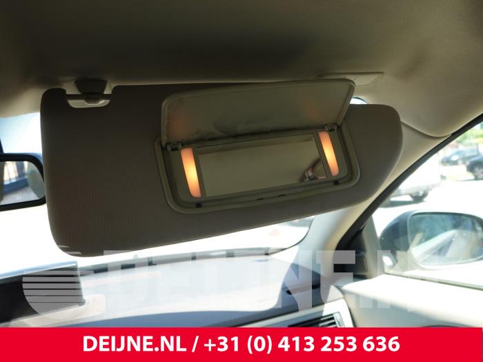 Volvo V70 Sonnenblende O320691