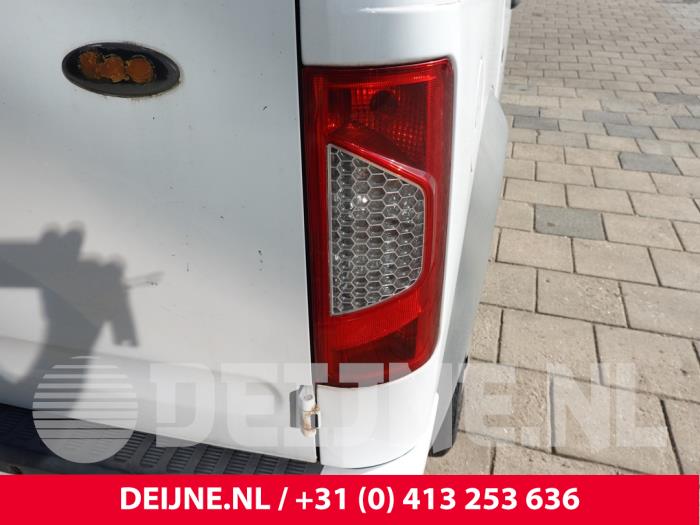 Ford Transit Connect Taillight, right O320826