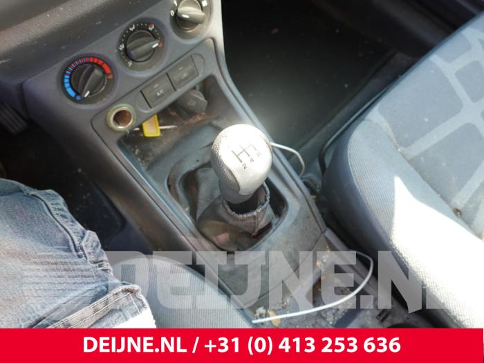 Ford Transit Connect Versnellingspook O320919