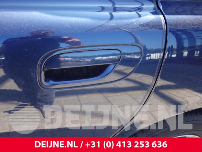 Volvo V70 Portiergreep 4Deurs links-achter O321081