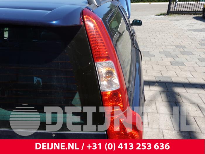 Volvo V70 Achterlicht rechts O320964