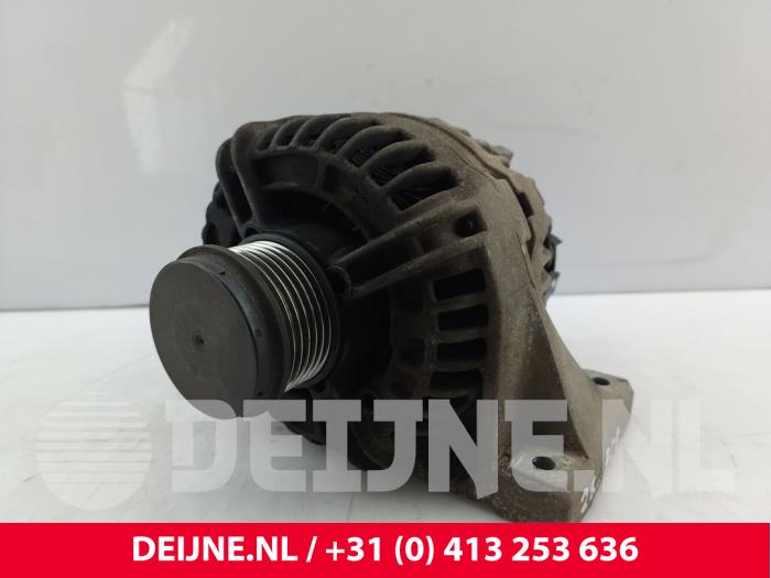 Volvo V70 Dynamo O320987