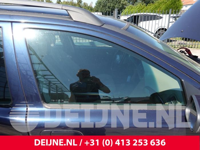 Volvo V70 Portierruit 4Deurs rechts-voor O321086