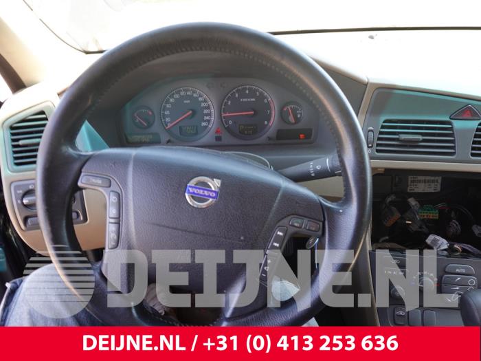 Volvo V70 Lenkrad O321054