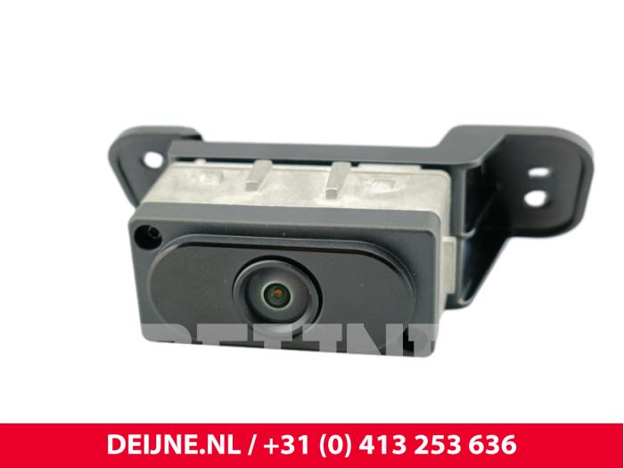 Lynk & Co 08 Front camera O321109