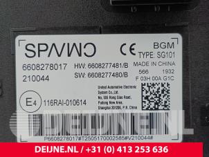 Lynk & Co 08 Komfort-Modul O321113 foto 3
