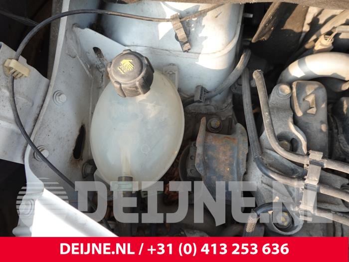Dacia Dokker Ausgleichsbehälter O321137