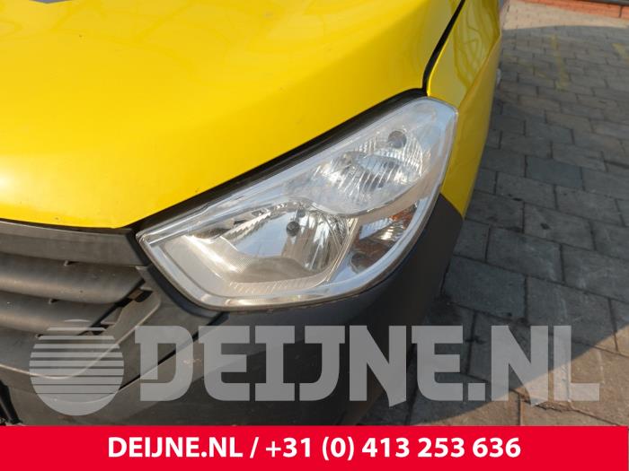 Dacia Dokker Scheinwerfer links O321153