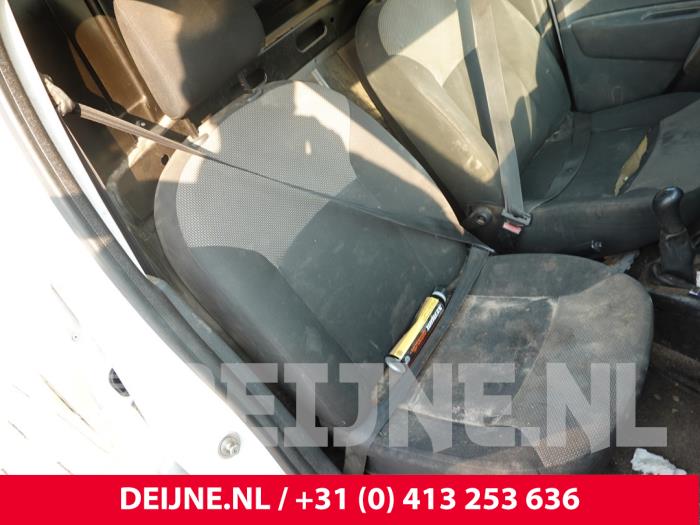 Dacia Dokker Seat, right O321185