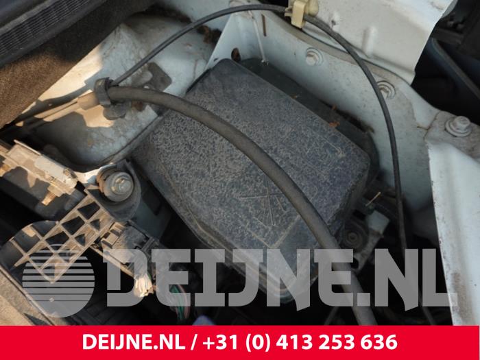 Dacia Dokker Fuse box O321199