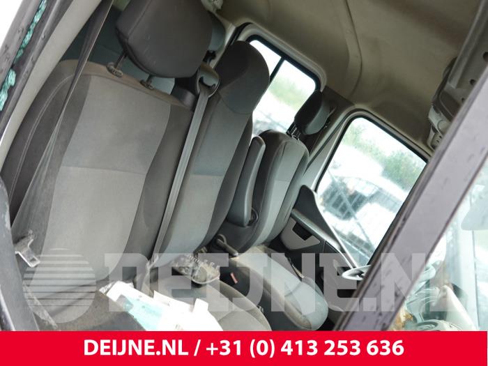 Renault Master Bank rechts vorne O321231