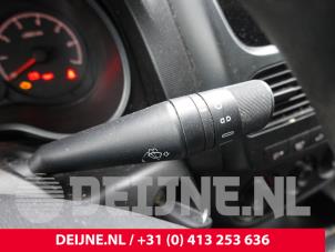 Opel Combo Combischakelaar Stuurkolom O321350 foto 2