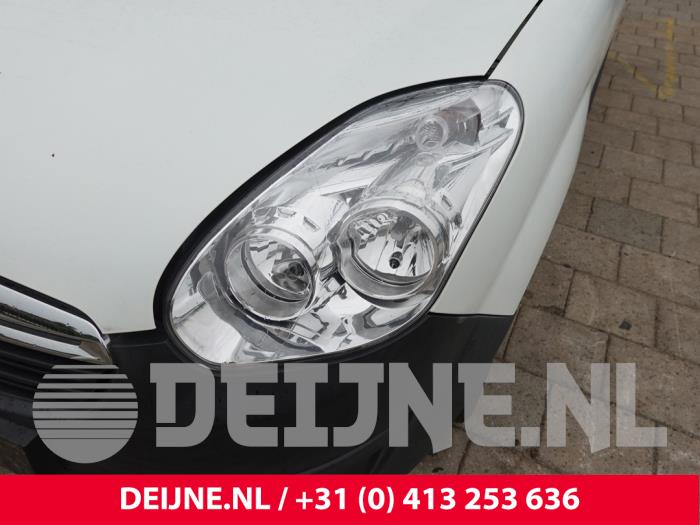 Opel Combo Scheinwerfer links O321371