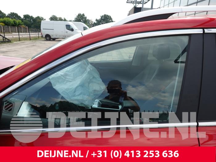 MG MG5 Electric Portierruit 4Deurs links-voor O321574