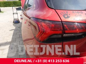 MG MG5 Electric Achterlicht links O321484 foto 2