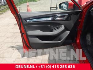 MG MG5 Electric Bekleding Set (compleet) O321494 foto 2