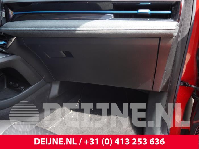 MG MG5 Electric Handschuhfach O321504