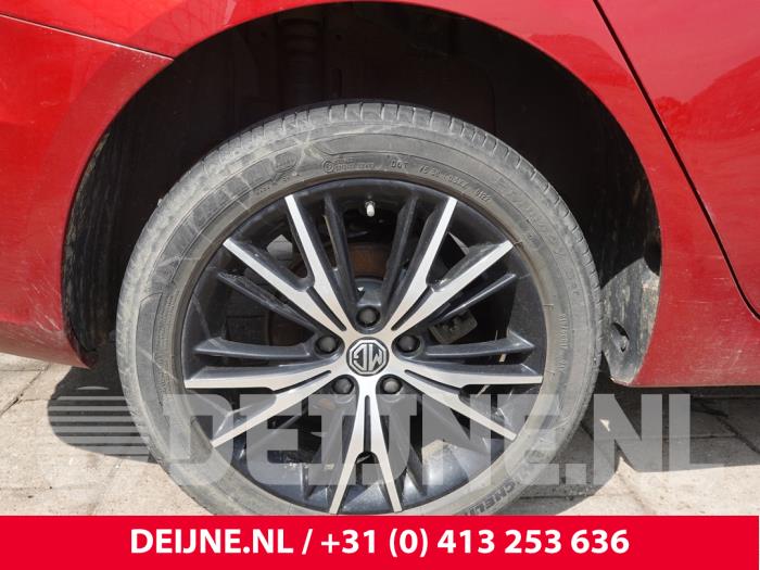 MG MG5 Electric Wheel O321565
