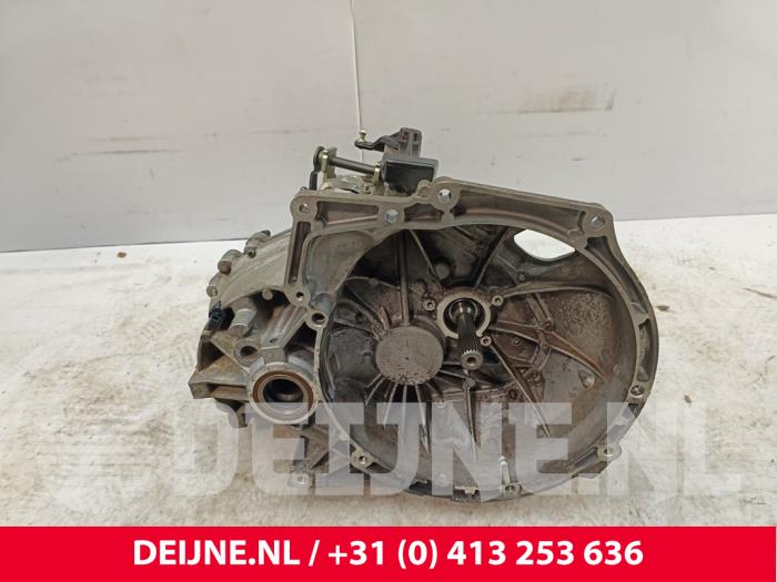 Gebruikte Versnellingsbak Ford Transit Connect (PJ2) 1.6 TDCi 16V 75 Prijs € 1.149,50 Inclusief btw aangeboden door van Deijne Onderdelen Uden B.V.