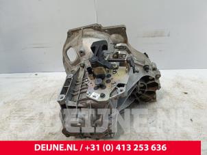 Ford Transit Connect Versnellingsbak O321643 foto 3