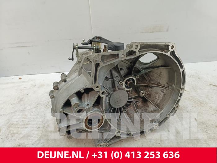 Gebruikte Versnellingsbak Ford Transit Connect (PJ2) 1.6 TDCi 16V 75 Prijs € 1.149,50 Inclusief btw aangeboden door van Deijne Onderdelen Uden B.V.