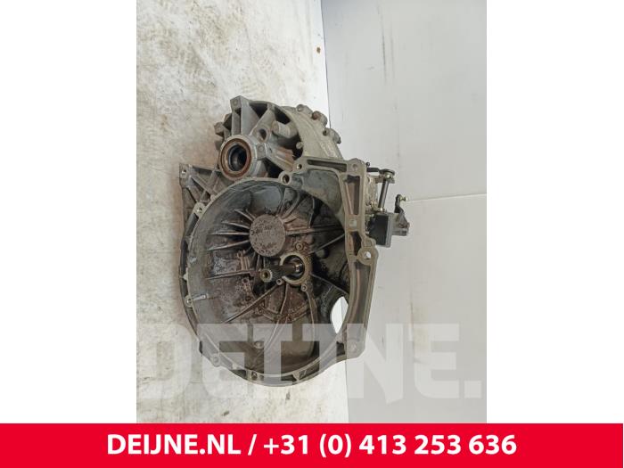 Gebruikte Versnellingsbak Ford Transit Connect (PJ2) 1.6 TDCi 16V 75 Prijs € 1.149,50 Inclusief btw aangeboden door van Deijne Onderdelen Uden B.V.
