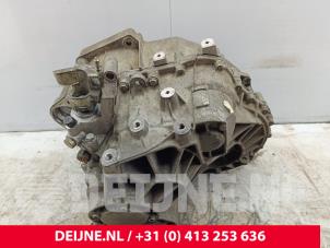 Volkswagen Crafter Getriebe O321648 foto 3