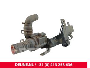 Volkswagen Transporter Extra waterpomp O321687 foto 2