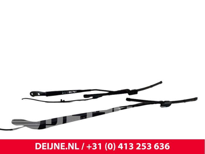 Citroen Berlingo Scheibenwischerarm-Set O321724