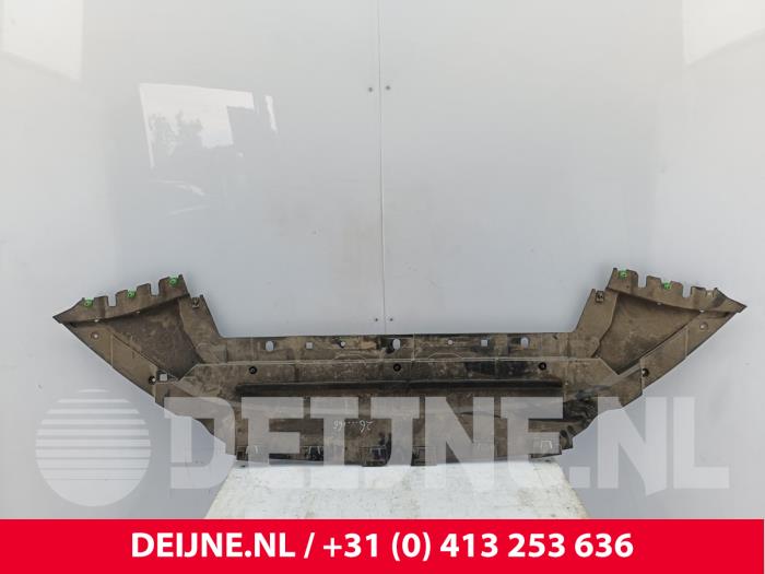 Lynk & Co 01 Motor Beschermplaat O321736