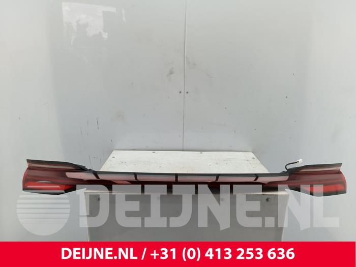 BYD Seal Achterlicht balk links + rechts O9990003392