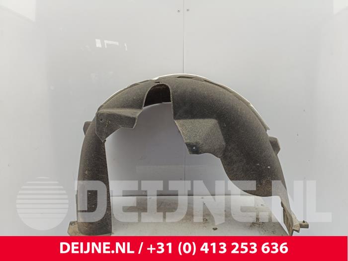 Lynk & Co 08 Radkasten O321770