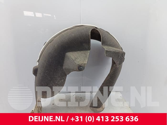 Lynk & Co 08 Radkasten O321771