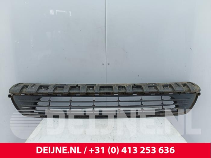 Opel Vivaro Grill O321774