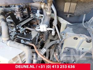 Mercedes eSprinter Klima Leitung O321874 foto 3