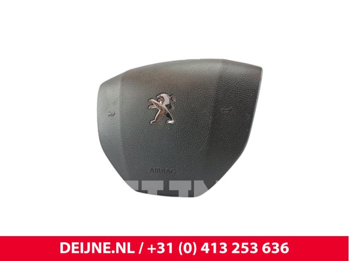 Opel Vivaro Left airbag (steering wheel) O321897