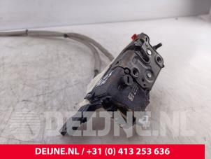 Opel Vivaro Schiebetür Schließmechanik rechts O321933 foto 2