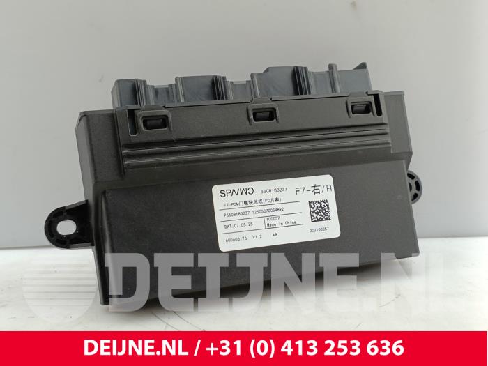 Lynk & Co 08 Modul (sonstige) O321940